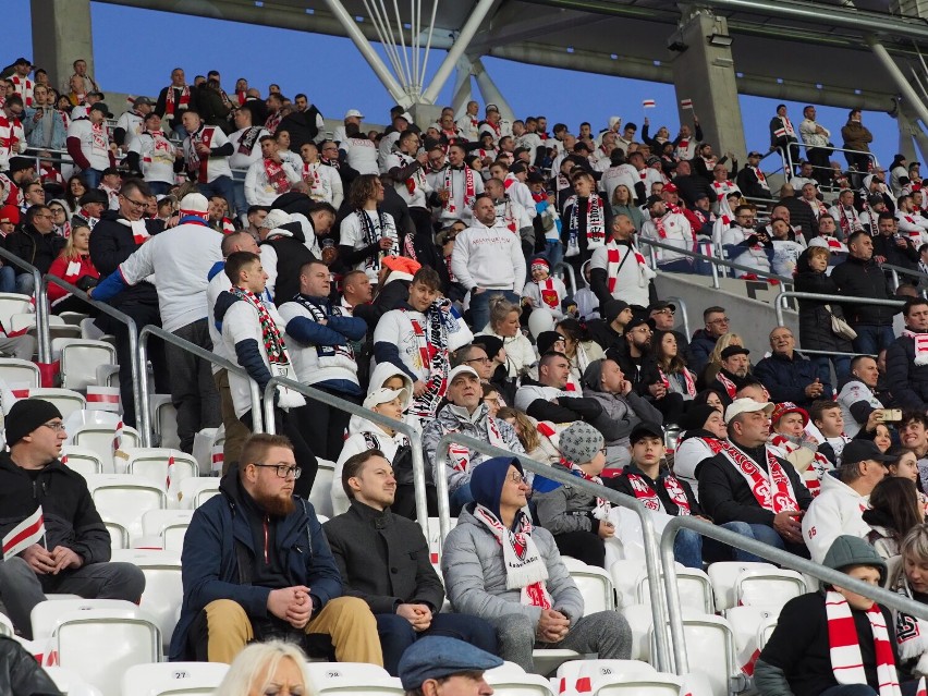 18 tysięcy kibiców na meczu ŁKS z Chrobrym. Już na czterech...