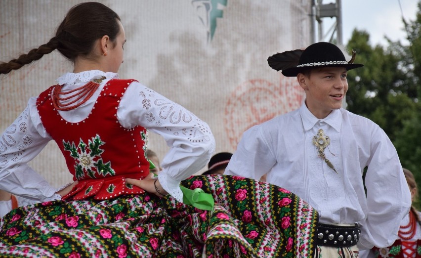 Śpiew, taniec, śleboda i złote ciupagi. Górale świata - znowu w Zakopanem. Rozpoczął się 52. Międzynarodowy Festiwal Folkloru Ziem Górskich