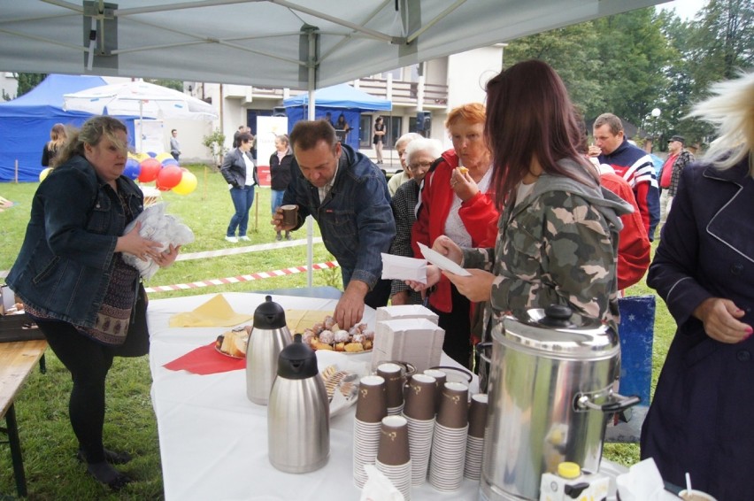 Piknik rodzinny "Pomost dla pokoleń" w Radomsku