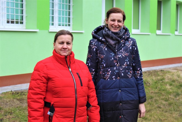 Na zdjęciu od lewej: Aneta Kuczkowska, p.o dyrektora szkoły w Siedlcu oraz Aleksandra Jerzmanowska, przewodnicząca Rady Rodziców w Siedlcu