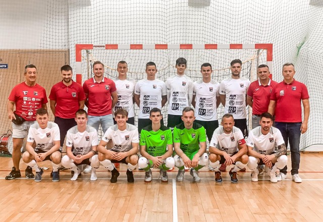 W 2. kolejce rozgrywek grupy północnej I ligi LSSS Team Lębork podejmował 1 października drużynę Toruńskiej Akademii Futsalu.