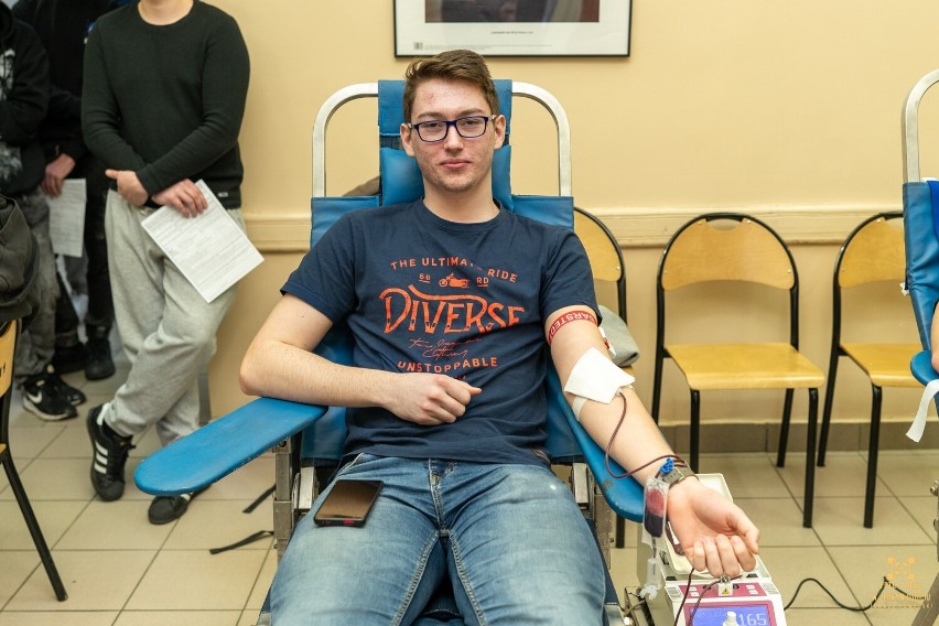 Uczniowie ZSE-E w Radomsku oddali krew