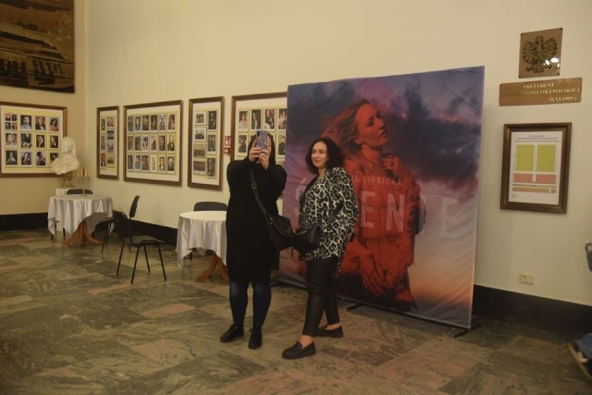Anita Lipnicka wystąpiła w Radomiu. Rozpoczęła u nas trasę promująca nową płytę "Śnienie". Publiczność była zachwycona. Zobaczcie zdjęcia
