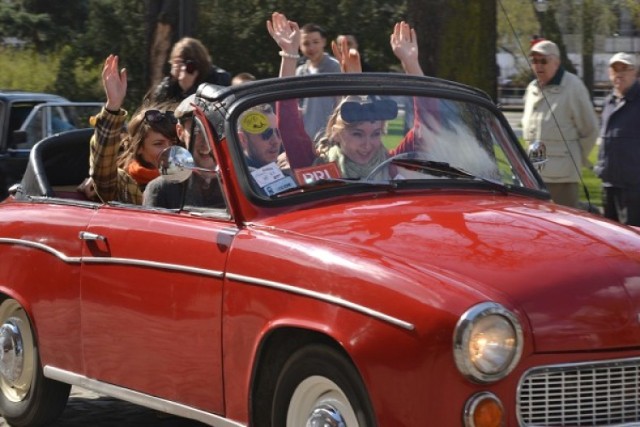 Czar starej syrenki nie słabnie. W najbliższy, 3 weekend maja, ...