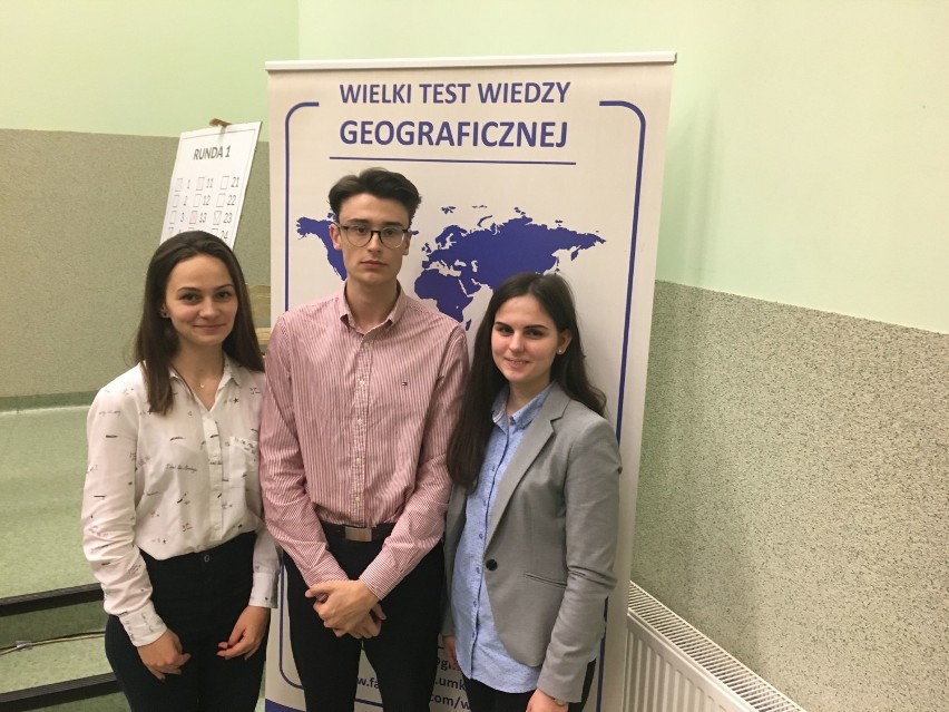 Uczniowie z II LO w Inowrocławiu zajęli drugie miejsce w 6. Ogólnopolskim Wielkim Teście Wiedzy Geograficznej 