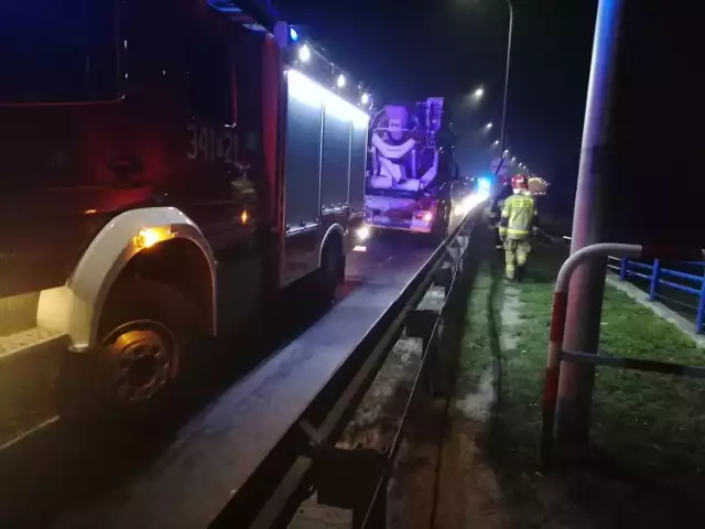 Na Szlaku Bursztynowym w Kaliszu mężczyzna rzucił się pod ciężarówkę