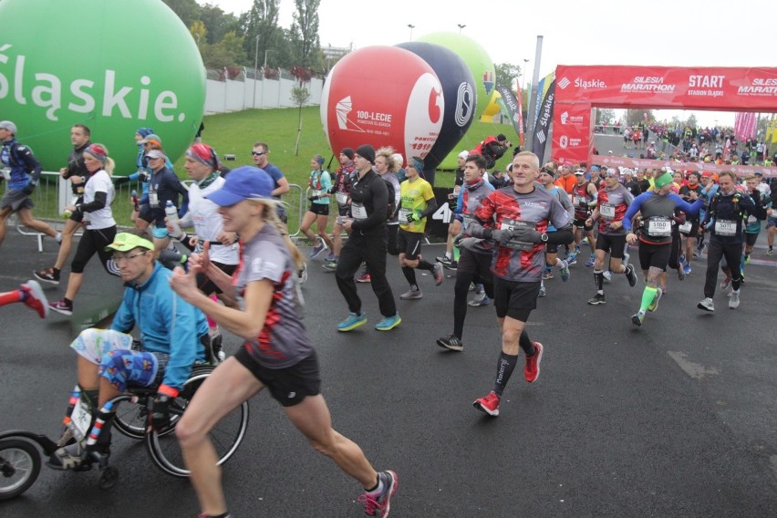 Biegacze Ultra Silesia Marathonu wystartowali na trasę o...