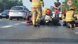 Wypadek pod Grudziądzem. Samochód dostawczy wymusił pierwszeństwo na motocykliście. Zobacz zdjęcia