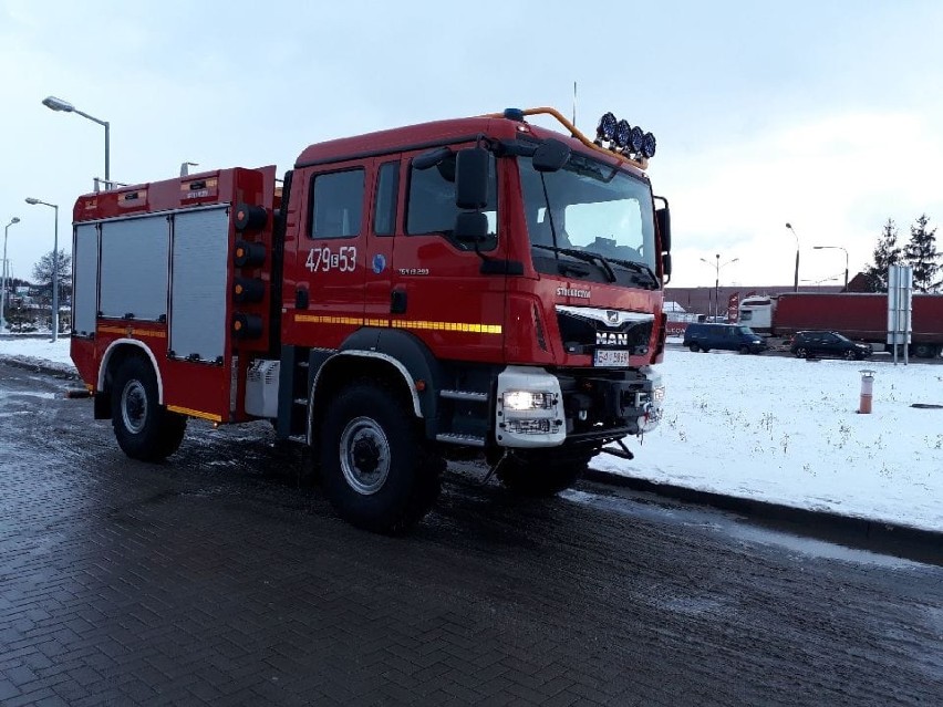 OSP Poświętne z nowym strażackim wozem bojowym [ZDJĘCIA]