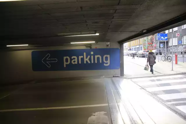 Od 1 stycznia obowiązują nowe zasady korzystania z parkingu w Galerii Katowickiej.