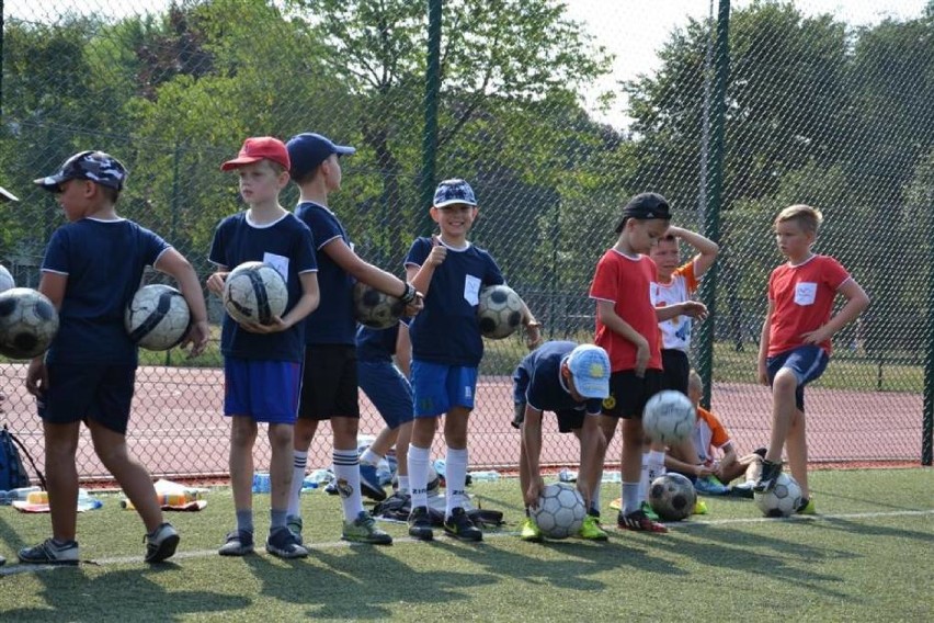W Zduńskiej Woli rusza Letnia Akademia Futbolu ZDJĘCIA