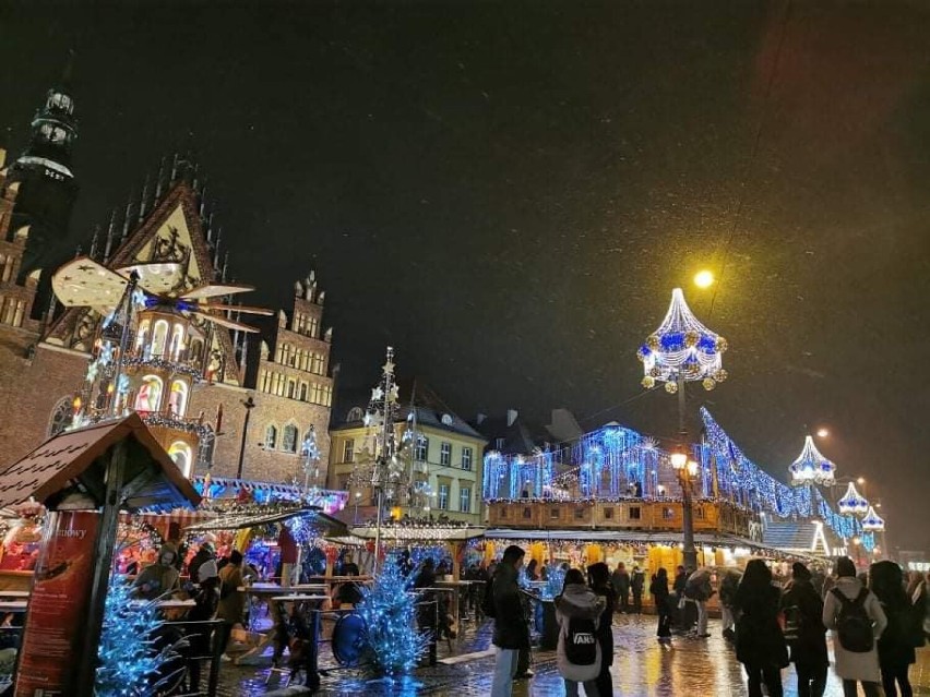 Jarmark Bożonarodzeniowy we Wrocławiu oczami uczniów II LO w Wieluniu