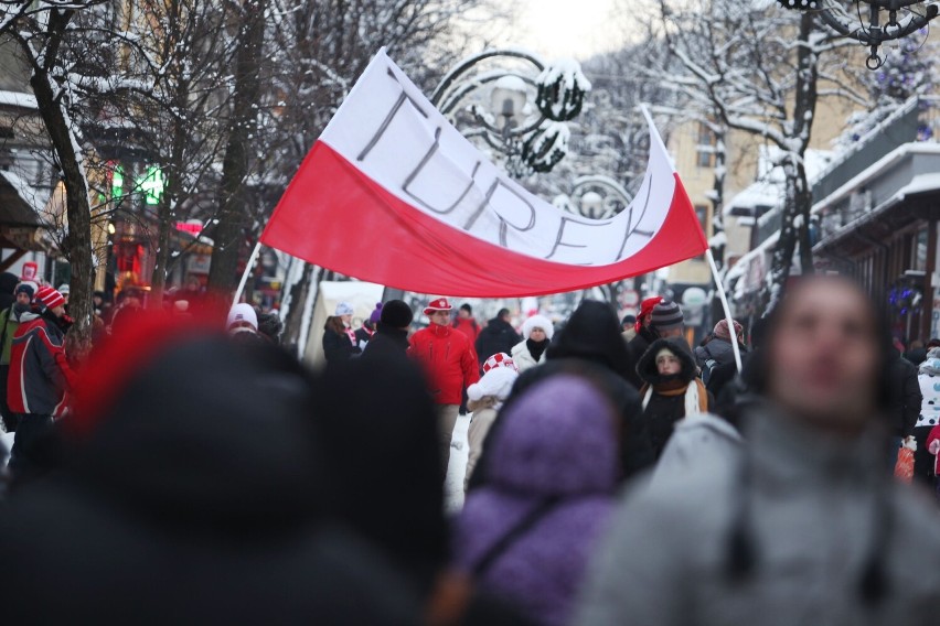 Wielka galeria kibiców skoków narciarskich w Zakopanem. Tak Puchar Świata wyglądał w ostatnich latach