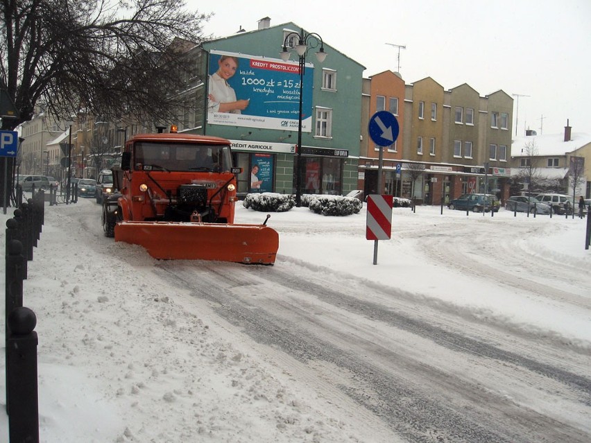 Pługi robią, co mogą, a i tak jazda po mieście nie należy do...