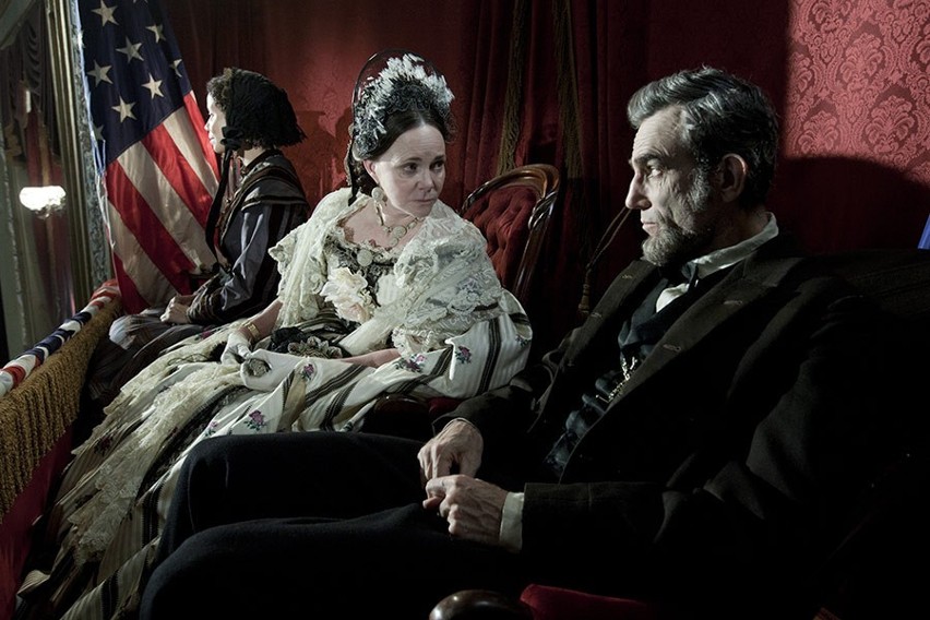 Lincoln - (2012)

Film opowiada o burzliwym życiu prezydenta...