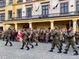 Śląska Brygada Obrony Terytorialnej już działa w Cieszynie, terytorialsi złożyli przysięgę na rynku