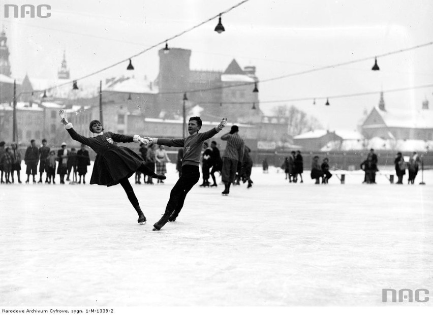 Zdjęcia łyżwiarzy z lat 30. XX wieku