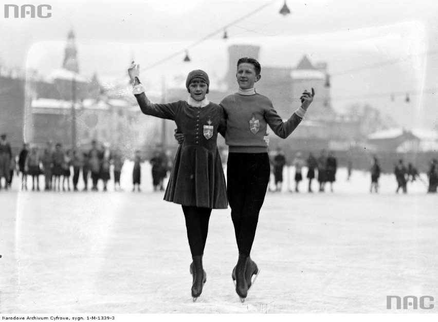 Zdjęcia łyżwiarzy z lat 30. XX wieku