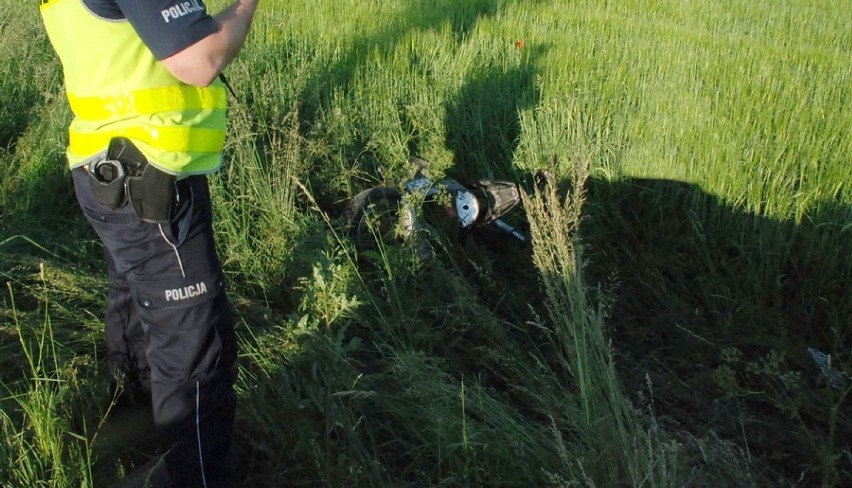 Tragiczny wypadek w Piesienicy. Nie żyje motorowerzysta