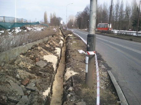 Sosnowiec: miasto sprawdzi chodnik przy ul. Baczyńskiego [ZDJĘCIA]