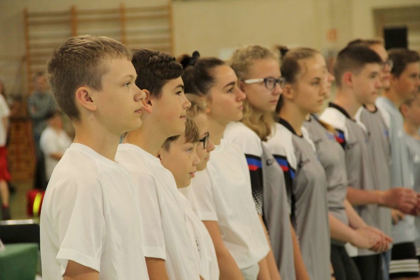 XVI Konkurs Przyrodniczo - Sportowy dla szkół podstawowych -...