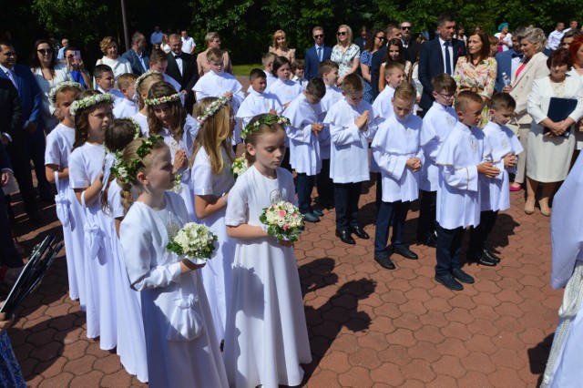 Pierwsza Komunia Św. w parafii na os. Binków Bełchatowie