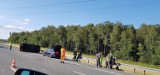 Wypadek na A1 w Knurowie. Dachowały samochody, droga zablokowana!