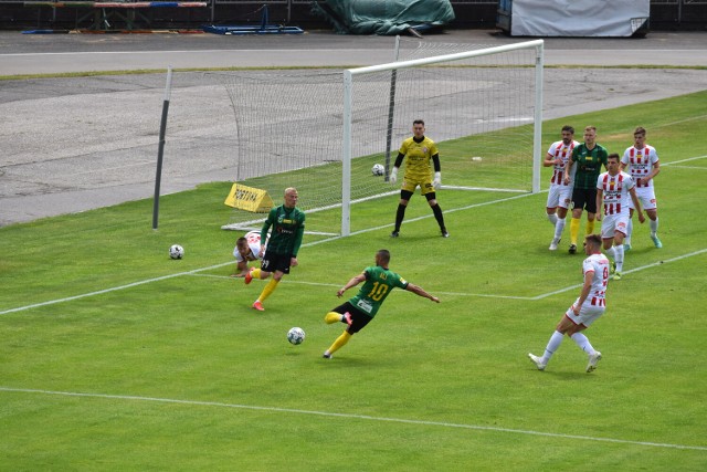 GKS Jastrzębie w ostatnim meczu sezonu ograł Resovię Rzeszów.