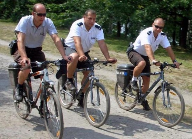 Policjantów na rowerach będzie można spotkać m.in. nad Pogoriami i w parku Zielona