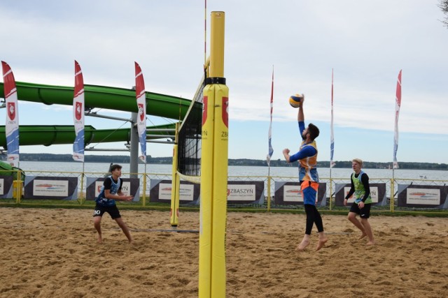 Na boiskach plażowych w "Łazienkach" w  odbyły się ostatnie rozgrywki siatkówki plażowej tegorocznego sezonu