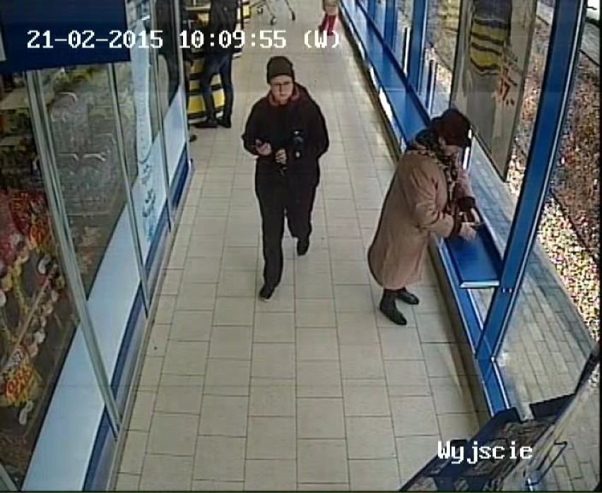 Sopot, Aleja Niepodległości - Agata w sklepie
