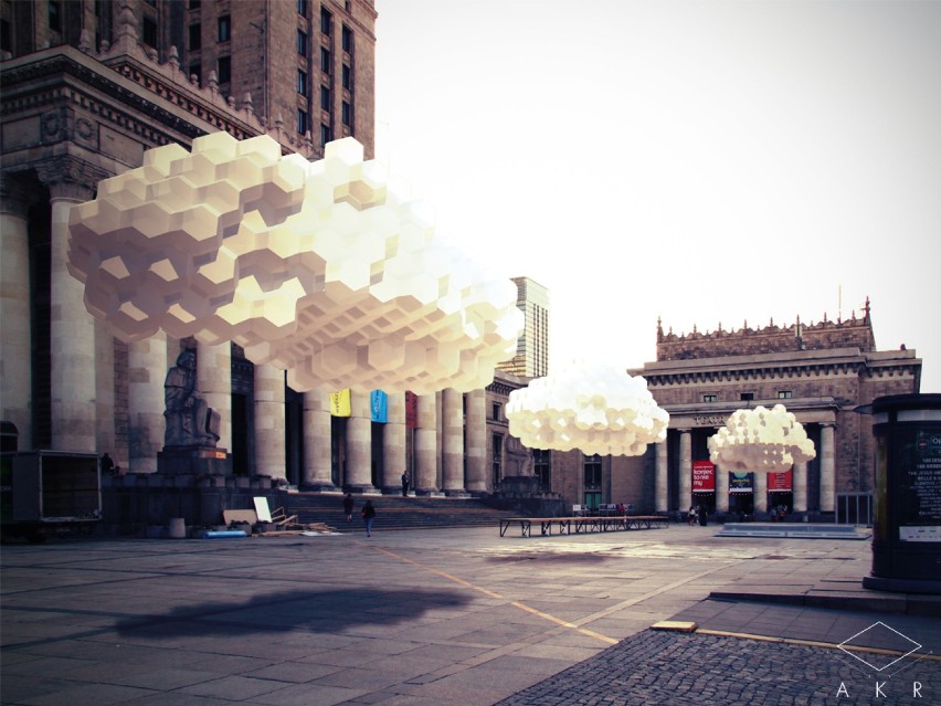 Projekt Plac Defilad. Chmury przed Pałacem Kultury?