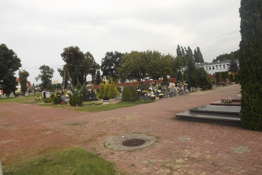 Jedyny w Golubiu–Dobrzyniu cmentarz komunalny znajduje się aktualnie w rękach prywatnego dzierżawcy