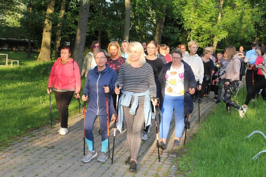 W Brzezinach rozpoczęła się trzecia edycja programu zdrowotnego „Marsz po zdrowie”