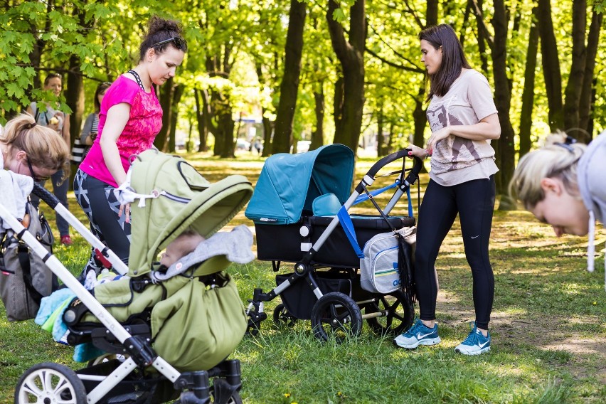 Anna Dziedzic - Fit Mom. Każda mama może być aktywna,...