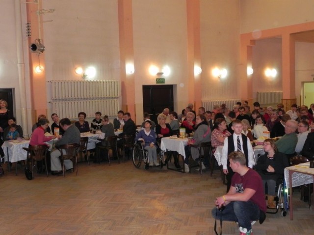 Światowy Dzień Os&oacute;b Niepełnosprawnych odbywał się w ODS Malwa w Ostrowcu Świętokrzyskim. Fot. Krzysztof Krzak