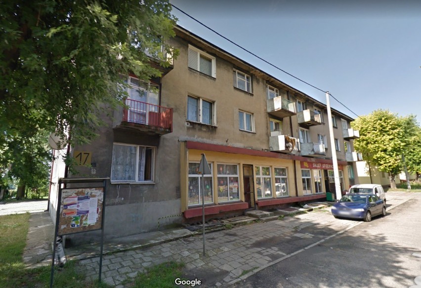 Tragedia w Wojkowicach. 2-letnie dziecko wypadło przez okno na beton. Chłopiec nie żyje