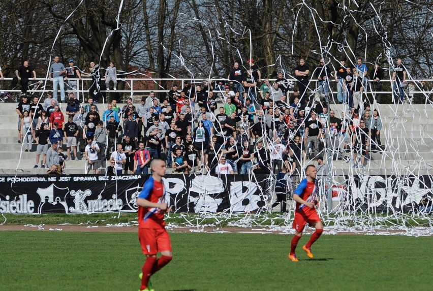 Polonia Przemyśl wygrała u siebie z Igloopolem Dębica 2:0....