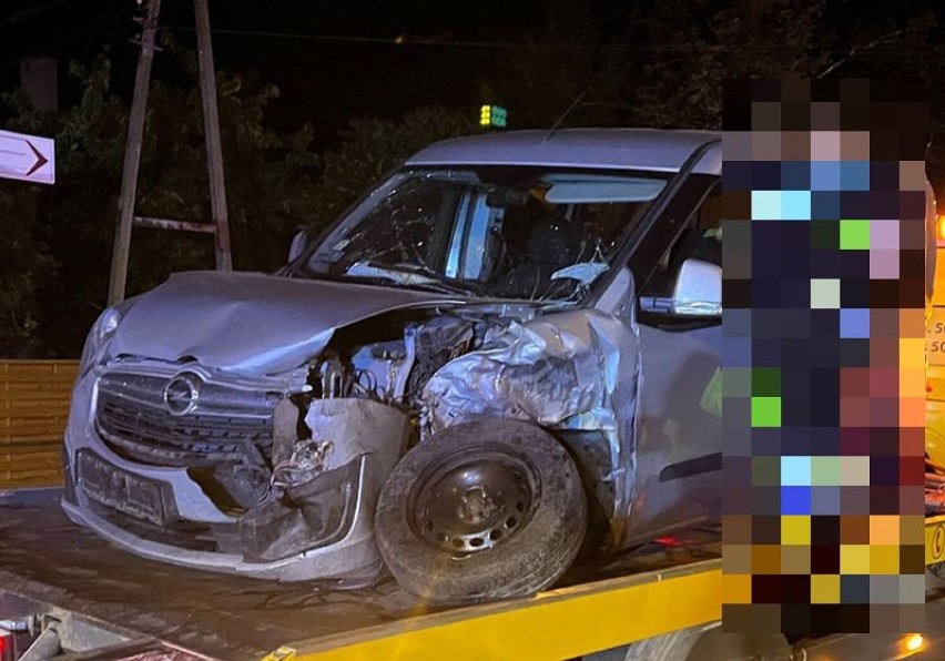 Sprawca wypadku na ulicy Waryńskiego w Bielawie miał 1,1 promila i brak prawa jazdy