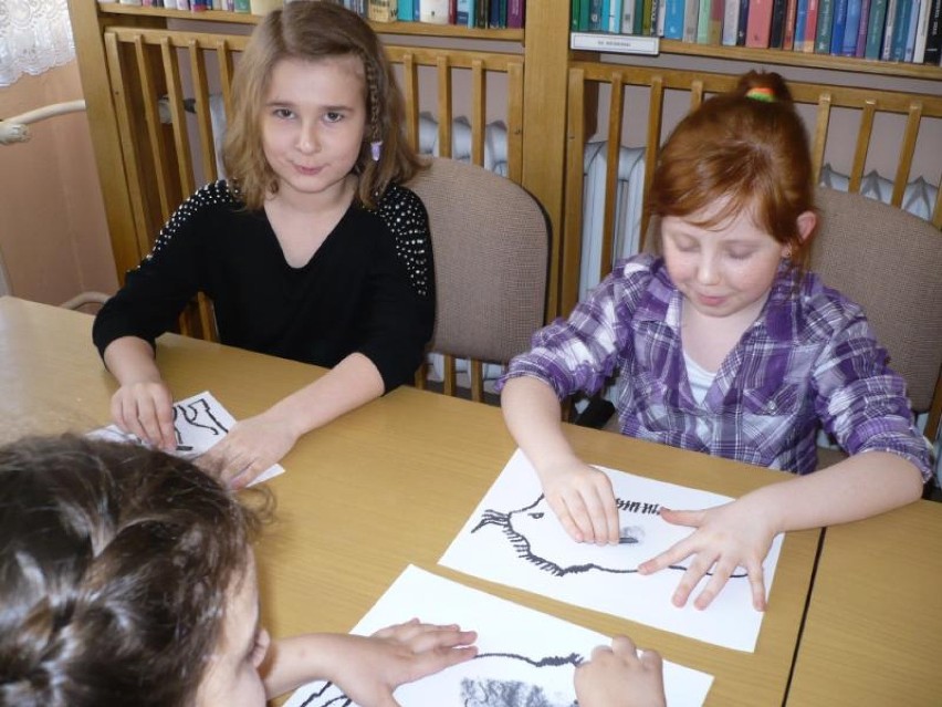Dzień książki dziecięcej w Malborku. Interaktywna podróż z Michałem Zawadką