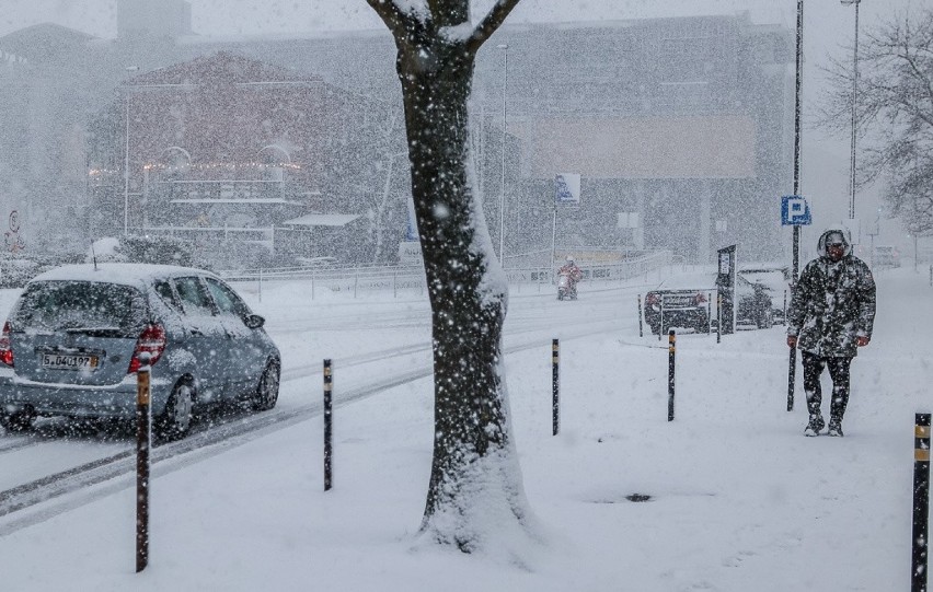 Śnieżyca w Gdańsku w sobotę, 30.01.2021 r.