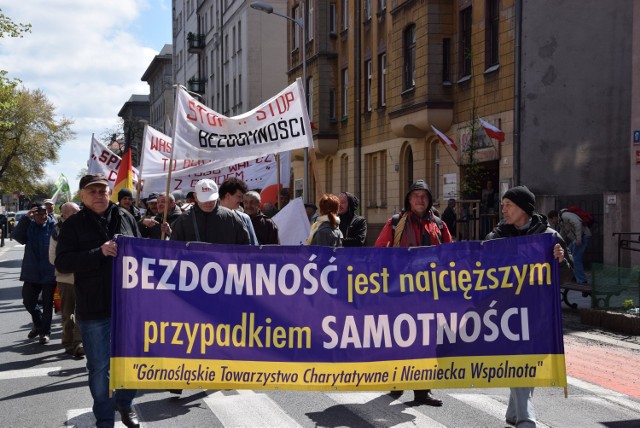 Marsz bezdomnych w Katowicach organizowany jest co roku 1 maja.