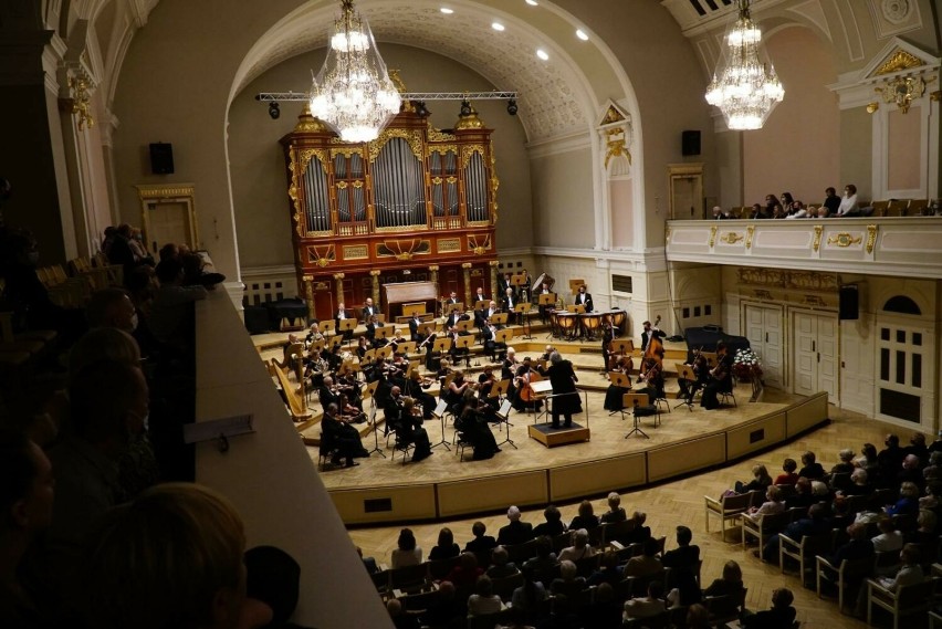 Filharmonia Poznańska organizuje koncert sylwestrowy w Auli...