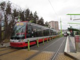 W Łodzi tramwaj porywa dzieci, a w Pradze wozi pasażerów [felieton]