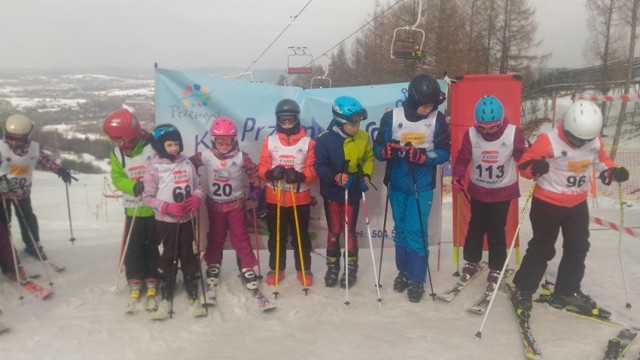 W czwartek odbyły się mistrzostwa Przemyśla szkół i przedszkoli w narciarstwie alpejskim 2018. Na starcie stanęło blisko 200 osób. Zobaczcie zdjęcia!