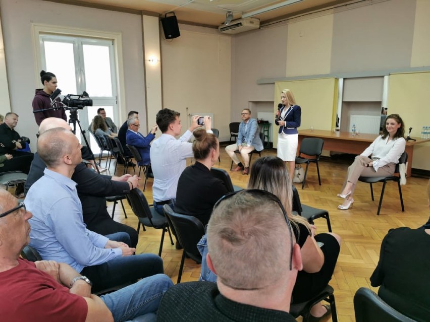 Zwolennicy Rafała Trzaskowskiego spotkali się w CKiP w Kraśniku. Zobacz galerię zdjęć