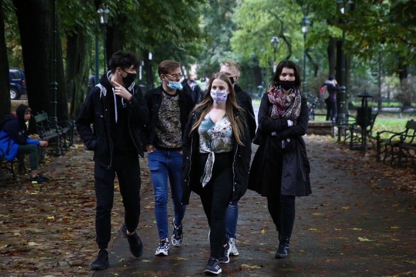 Aktualna sytuacja epidemiczna pozwoliłaby także na...