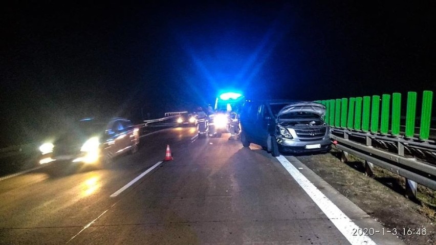 Wypadek na autostradzie A4 w kierunku Wrocławia. Jedna osoba ranna [ZDJĘCIA] 