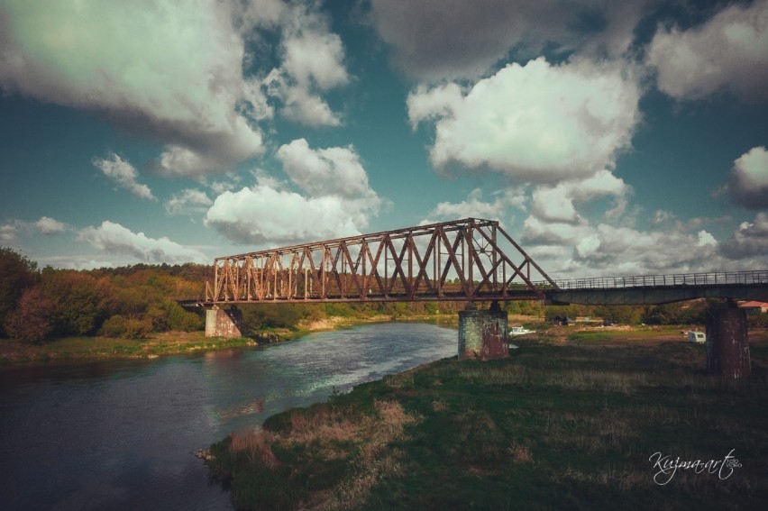Zabytkowy most kolejowy w Stobnicy w naszym obiektywie