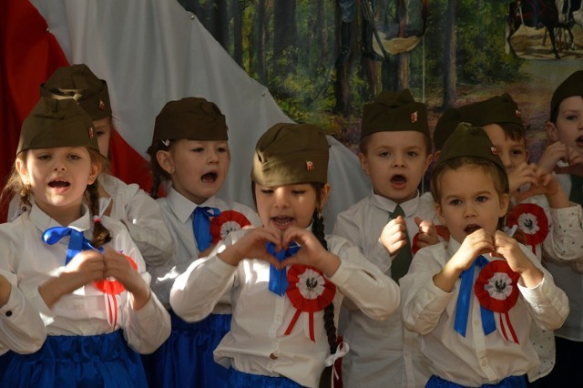 Obchody Narodowego Święta Niepodległości w Przedszkolu nr 3 w Przemyślu.